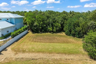 22 Hudson Ave, Ocean Ridge, FL 33435