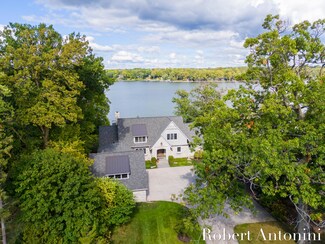 917 Princeton Blvd SE, Grand Rapids, MI 49506
