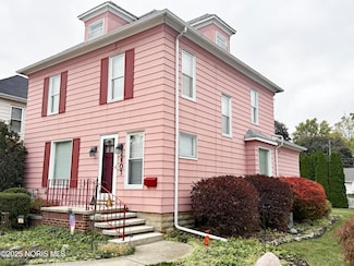 160 Elm St, Fostoria, OH 44830