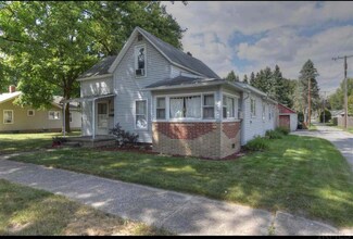1209 Prairie Ave, Goshen, IN 46526
