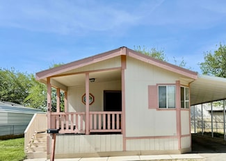 45800 Challenger Way Unit 74, Lancaster, CA 93535