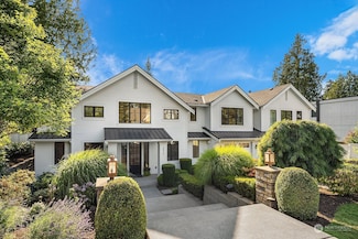 3823 94th Ave NE, Bellevue, WA 98004