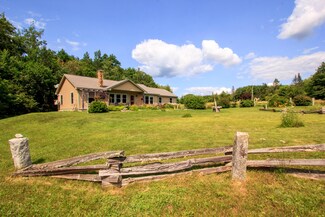 42 S Mitchell Rd, Troy, ME 04987
