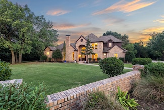 3430 W Crawford St, Denison, TX 75020