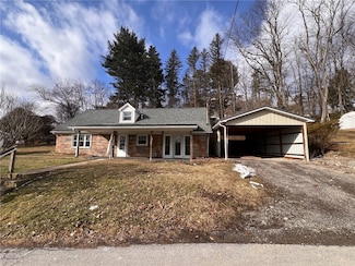 122 Catherine St, Punxsutawney, PA 15767