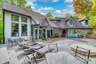 6099 Cabin Creek Dr E, Newport, KY 41076