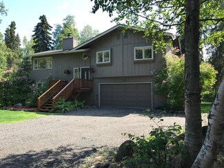 5640 Milrob Ave, Anchorage, AK 99507