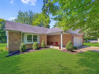 200 Raymond Ct, Morgantown, IN 46160