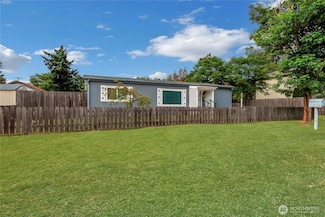 213 169th St E, Spanaway, WA 98387
