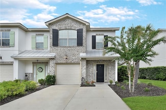 510 Mariners Cir, Saint Simons Island, GA 31522