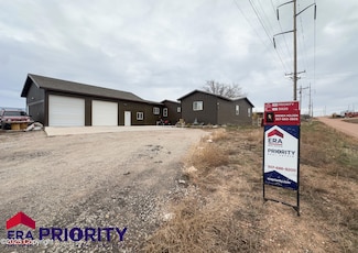 3849 Park Ln, Gillette, WY 82716