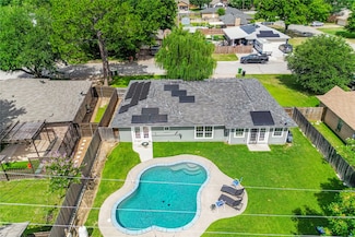 7420 Forrest Ln, North Richland Hills, TX 76182