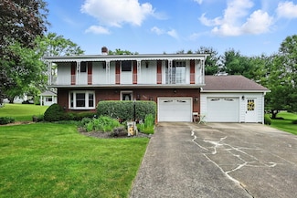 155 W Smiley Ave, Shelby, OH 44875