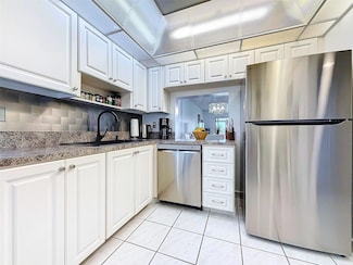 2309 S Cypress Bend Dr Unit 515B, Pompano Beach, FL 33069
