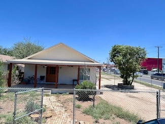 1520 Cortez St, Laredo, TX 78040
