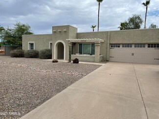 3042 E Hillery Dr, Phoenix, AZ 85032