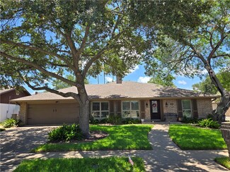 5437 Whitemarsh Dr, Corpus Christi, TX 78413