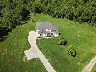 5265 Whitton Rd, Petersburg, KY 41080