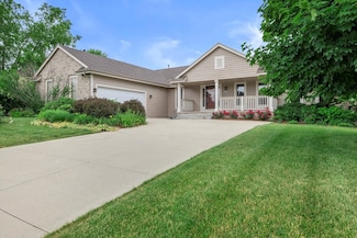 N54W16862 Autumn View Ln, Menomonee Falls, WI 53051