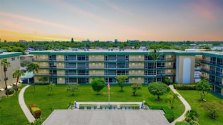 808 SE 7th St Unit 105, Deerfield Beach, FL 33441