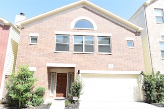 11607 Main Pine Dr, Houston, TX 77025