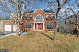 3376 Logstone Dr, Triangle, VA 22172