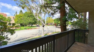 5901 Canterbury Dr Unit 11, Culver City, CA 90230