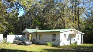 17 SE 27th Ave, Cross City, FL 32628