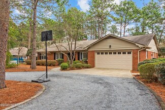 11 Par Dr, Whispering Pines, NC 28327