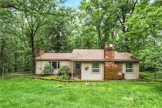 301 Hopper Rd, Transfer, PA 16154