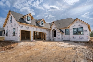 1822 E Cobblestone Dr, Ozark, MO 65721