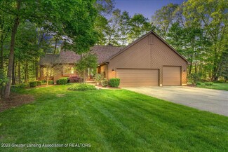 12895 Oneida Woods Trail, Grand Ledge, MI 48837