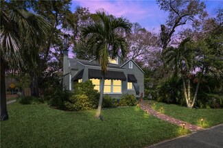 787 23rd Ave N, Saint Petersburg, FL 33704