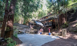 11917 Laurel Ave, Forestville, CA 95436