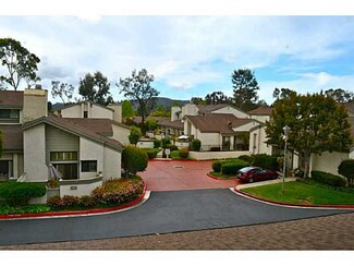 3304 Caminito Eastbluff Unit 142, La Jolla, CA 92037