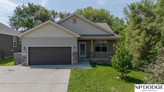 2951 W Peach St, Lincoln, NE 68522