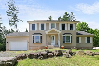 625 Buckle Boot Rd, Henryville, PA 18332