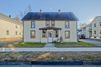 52 Orange St, Westfield, MA 01085