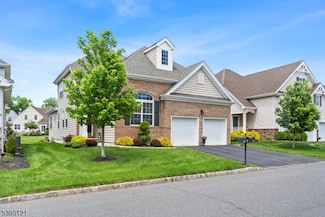 7 Bryant Ct, Somerset, NJ 08873