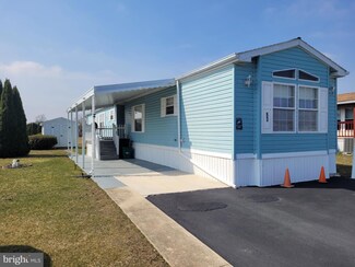 1300 E Kercher Ave, Myerstown, PA 17067