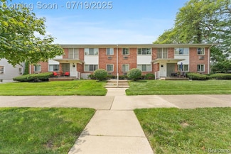 3400 Elizabeth Dr Unit 3, Trenton, MI 48183