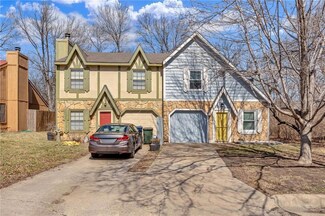 1904 W 3rd St, Lawrence, KS 66044