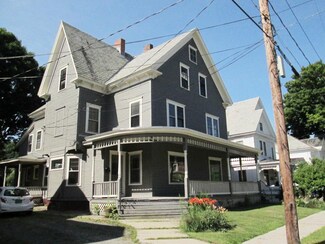 18 South St, Bellows Falls, VT 05101