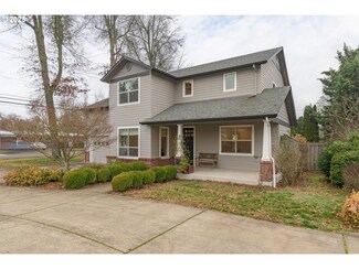 1611 Gilham Rd, Eugene, OR 97401