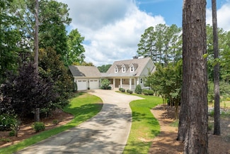 1080 Club Pointe Cir, Greensboro, GA 30642