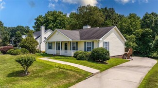 1016 Clinard Ave, High Point, NC 27265