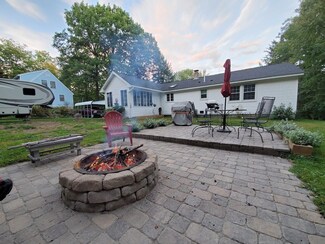 24 Gibson Rd, Hillsborough, NH 03244