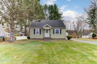 95 Lishakill Rd, Albany, NY 12205