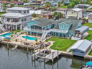 3337 Mangrove Dr, Hernando Beach, FL 34607