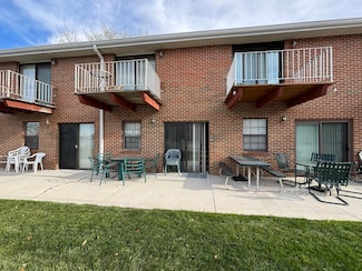 222 Warren Ave Unit 3, Russells Point, OH 43348